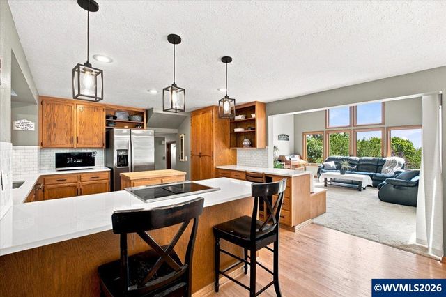 3153 Kwonesum Ct S, Salem, OR 97306