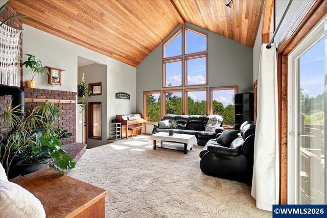 3153 Kwonesum Ct S, Salem, OR 97306