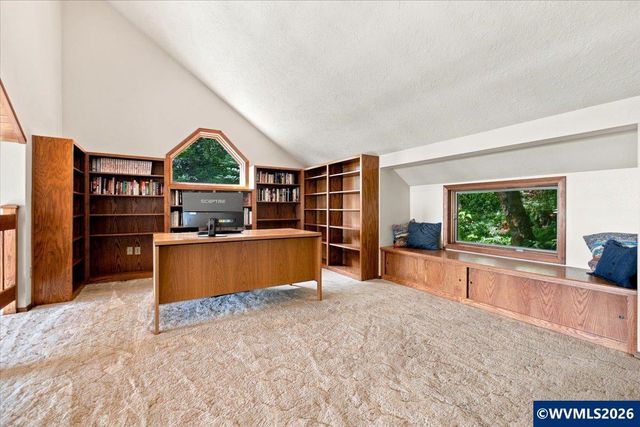 3153 Kwonesum Ct S, Salem, OR 97306