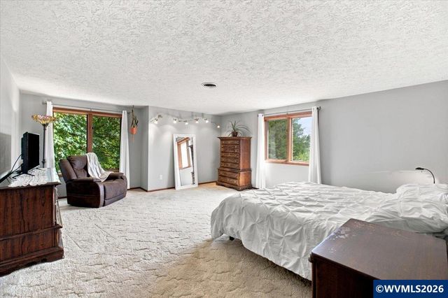 3153 Kwonesum Ct S, Salem, OR 97306