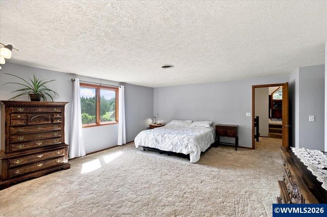 3153 Kwonesum Ct S, Salem, OR 97306