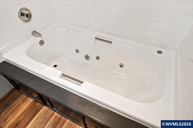 3153 Kwonesum Ct S, Salem, OR 97306