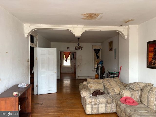 5012 OLD YORK RD, Philadelphia, PA 19141