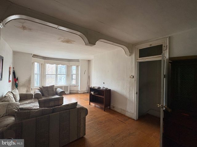 5012 OLD YORK RD, Philadelphia, PA 19141