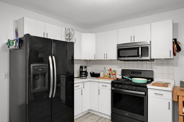 884 Conway Street, Saint Paul, MN 55106