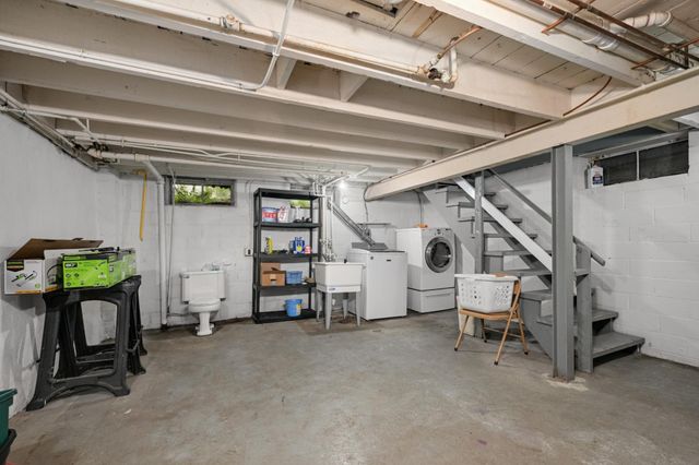 884 Conway Street, Saint Paul, MN 55106