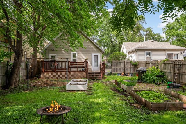 884 Conway Street, Saint Paul, MN 55106