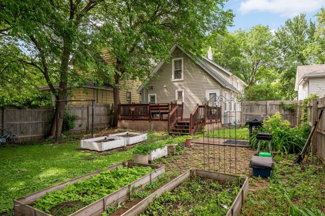 884 Conway Street, Saint Paul, MN 55106