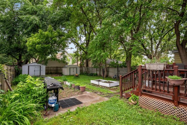 884 Conway Street, Saint Paul, MN 55106