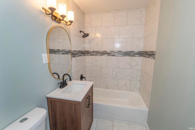 118 N Walnut Street, Mishawaka, IN 46544