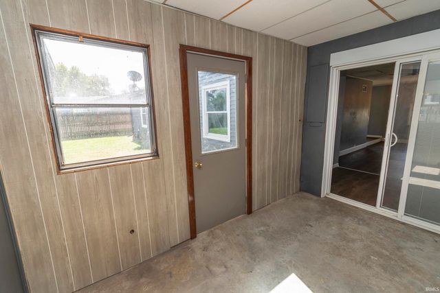 118 N Walnut Street, Mishawaka, IN 46544