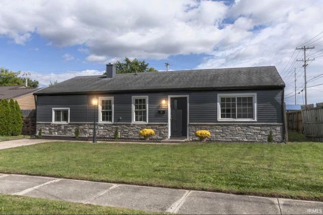 118 N Walnut Street, Mishawaka, IN 46544