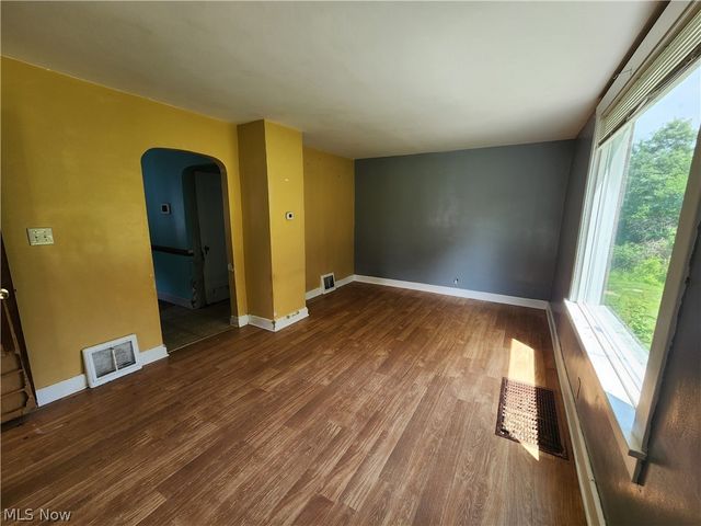 3448 Seifert Lewis Road, Hubbard, OH 44425
