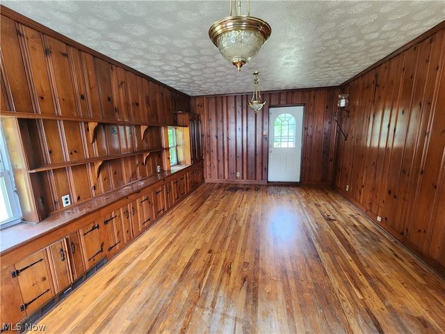 3448 Seifert Lewis Road, Hubbard, OH 44425
