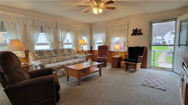 330 Clark Street, Hooversville Boro, PA 15936