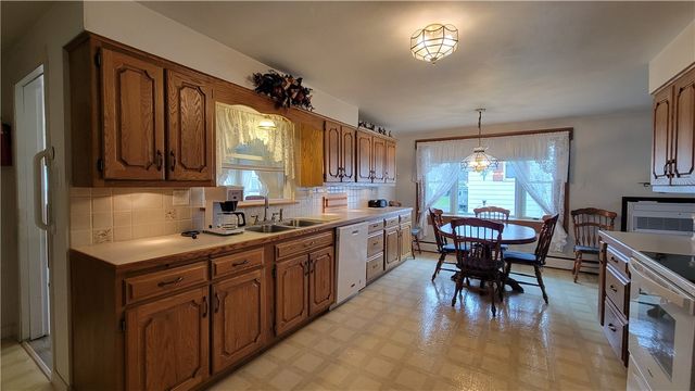 330 Clark Street, Hooversville Boro, PA 15936