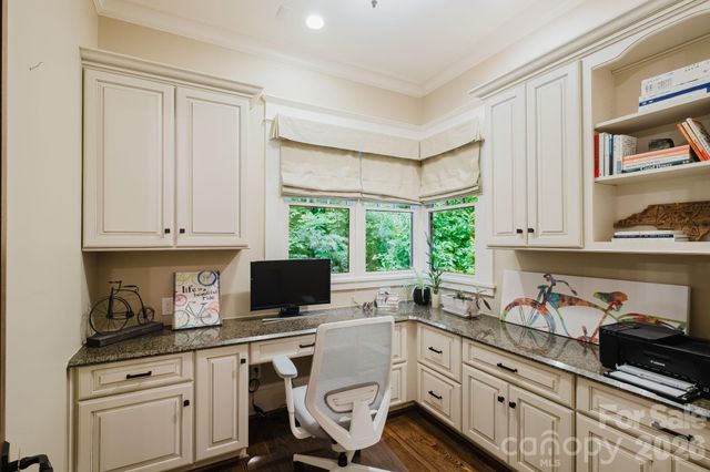 10930 Green Heron Court, Charlotte, NC 28278