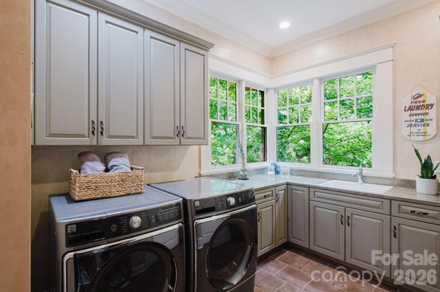 10930 Green Heron Court, Charlotte, NC 28278