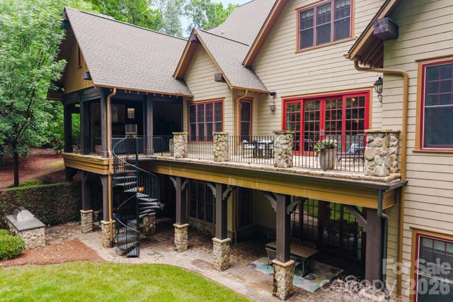 10930 Green Heron Court, Charlotte, NC 28278