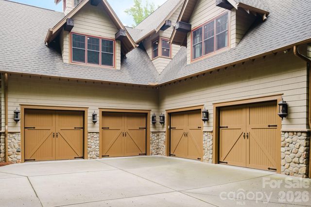 10930 Green Heron Court, Charlotte, NC 28278
