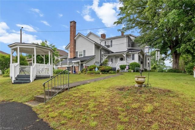 519 Maple Street, Mount Airy, NC 27030