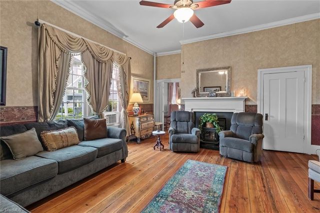 519 Maple Street, Mount Airy, NC 27030