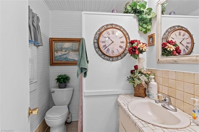 519 Maple Street, Mount Airy, NC 27030