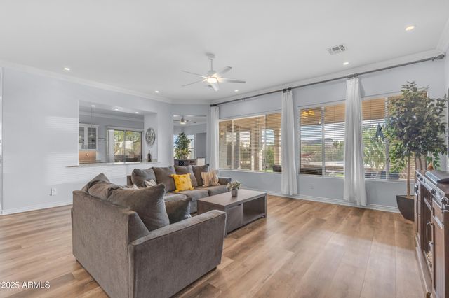 18199 W BUCKHORN Drive, Goodyear, AZ 85338