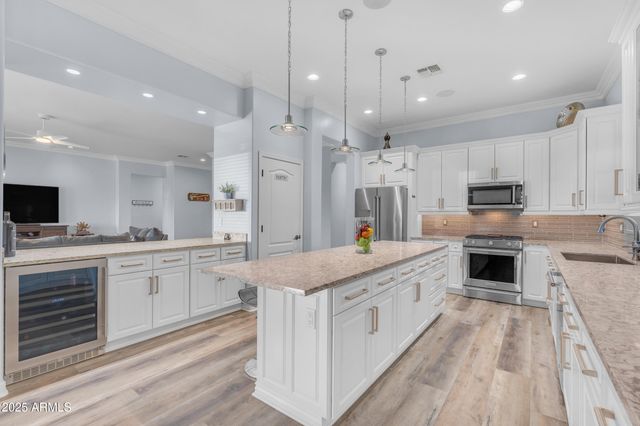 18199 W BUCKHORN Drive, Goodyear, AZ 85338