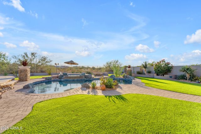 18199 W BUCKHORN Drive, Goodyear, AZ 85338