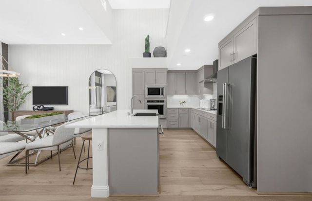 10730 Elm Circle 86-17 Plan 2, Saratoga, CA 95070