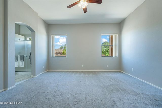 7536 W Sand River Way, Tucson, AZ 85743