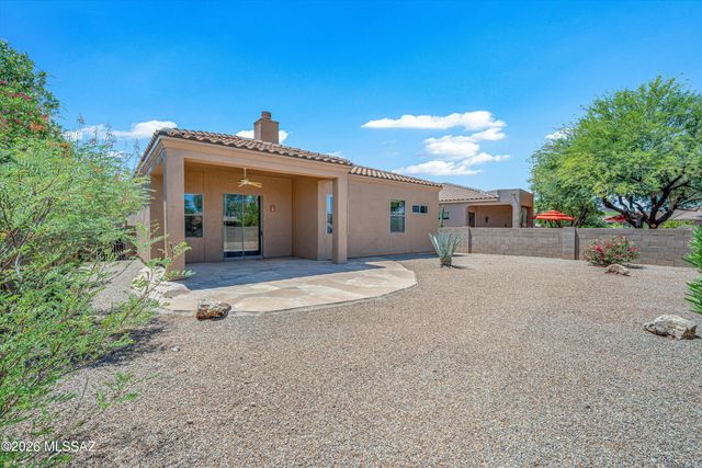 7536 W Sand River Way, Tucson, AZ 85743
