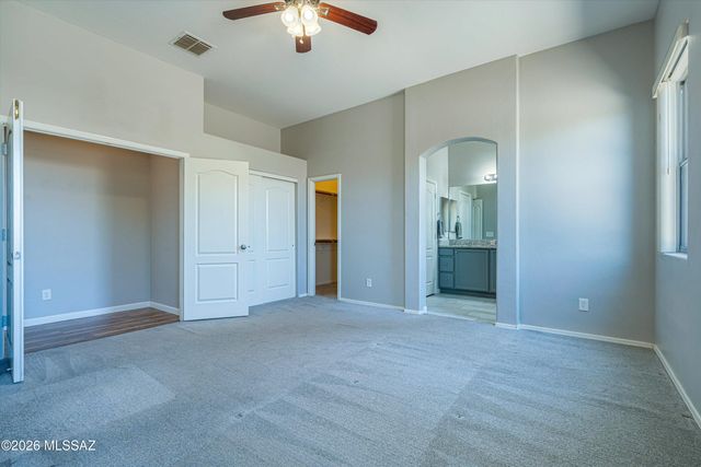 7536 W Sand River Way, Tucson, AZ 85743