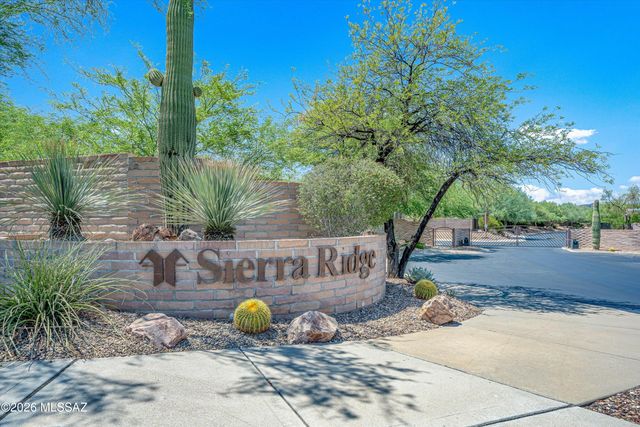 7536 W Sand River Way, Tucson, AZ 85743