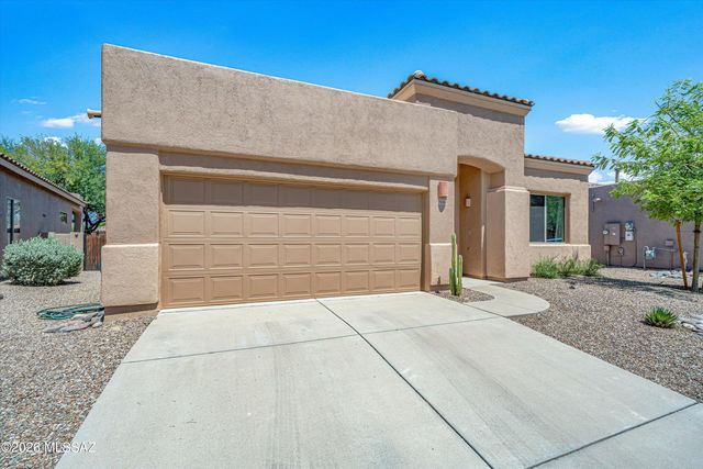 7536 W Sand River Way, Tucson, AZ 85743