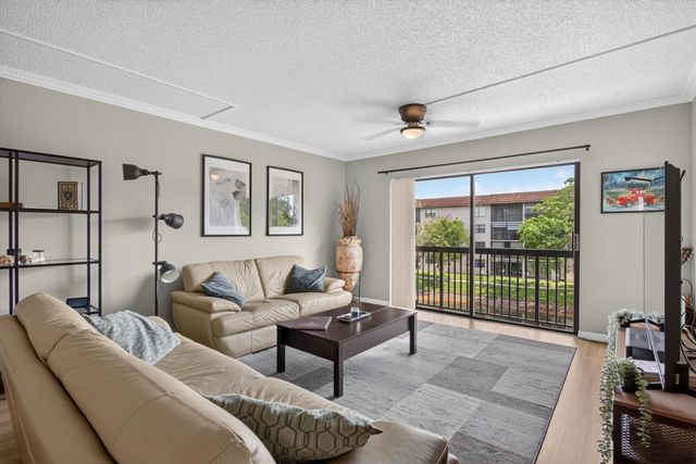 4975 E Sabal Palm Boulevard Apt 309, Tamarac, FL 33319