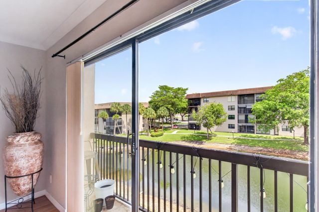 4975 E Sabal Palm Boulevard Apt 309, Tamarac, FL 33319