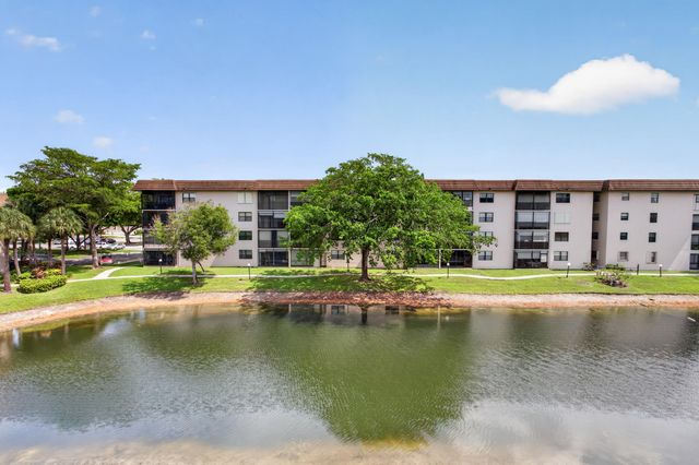 4975 E Sabal Palm Boulevard Apt 309, Tamarac, FL 33319