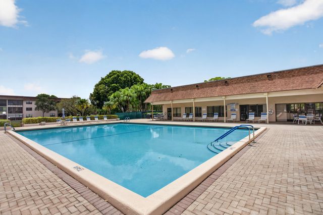 4975 E Sabal Palm Boulevard Apt 309, Tamarac, FL 33319