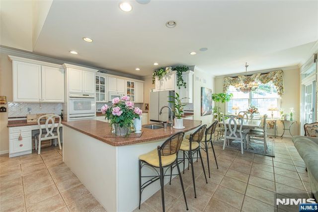 19 Coggins Lane, West Orange, NJ 07052