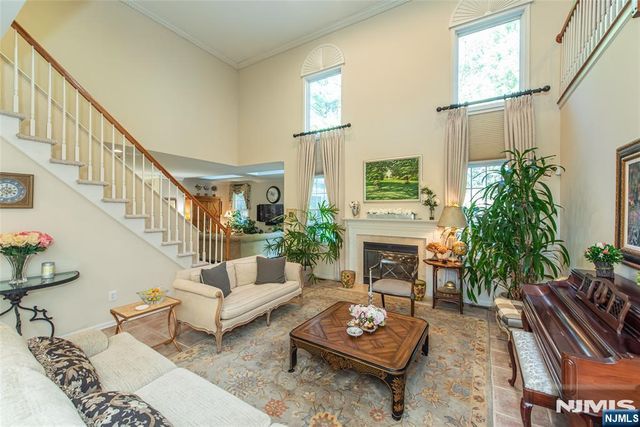19 Coggins Lane, West Orange, NJ 07052