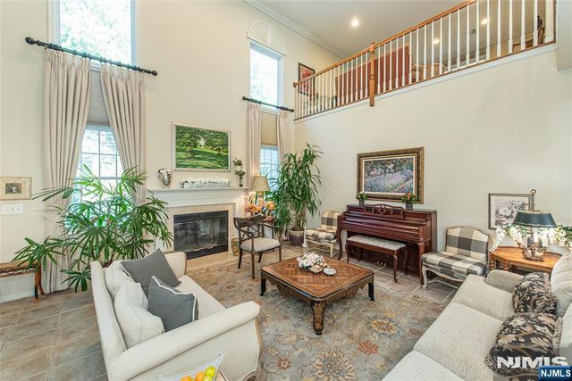 19 Coggins Lane, West Orange, NJ 07052
