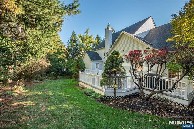 19 Coggins Lane, West Orange, NJ 07052