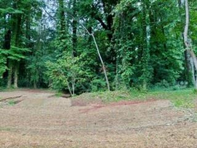 4470 Valley Brook Drive, South Fulton, GA 30349
