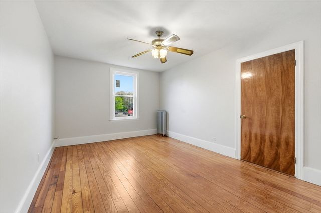 84 Margin St 2, Peabody, MA 01960