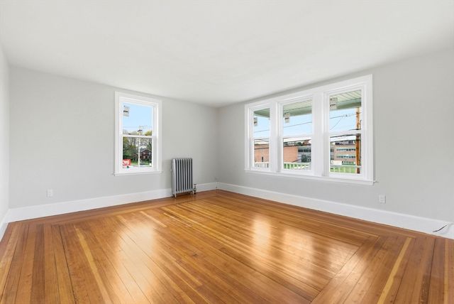 84 Margin St 2, Peabody, MA 01960