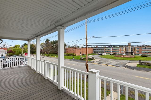 84 Margin St 2, Peabody, MA 01960