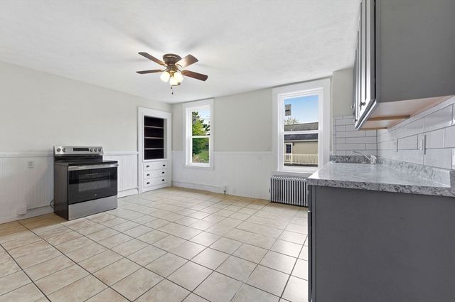 84 Margin St 2, Peabody, MA 01960