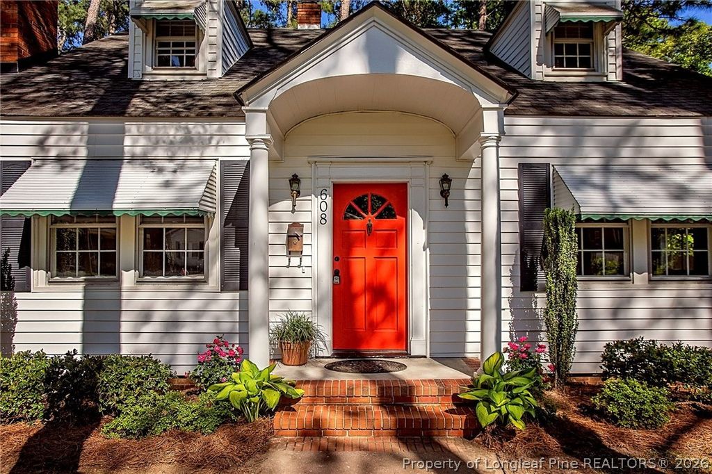 608 Greenland Drive, Fayetteville, NC 28305 — exterior